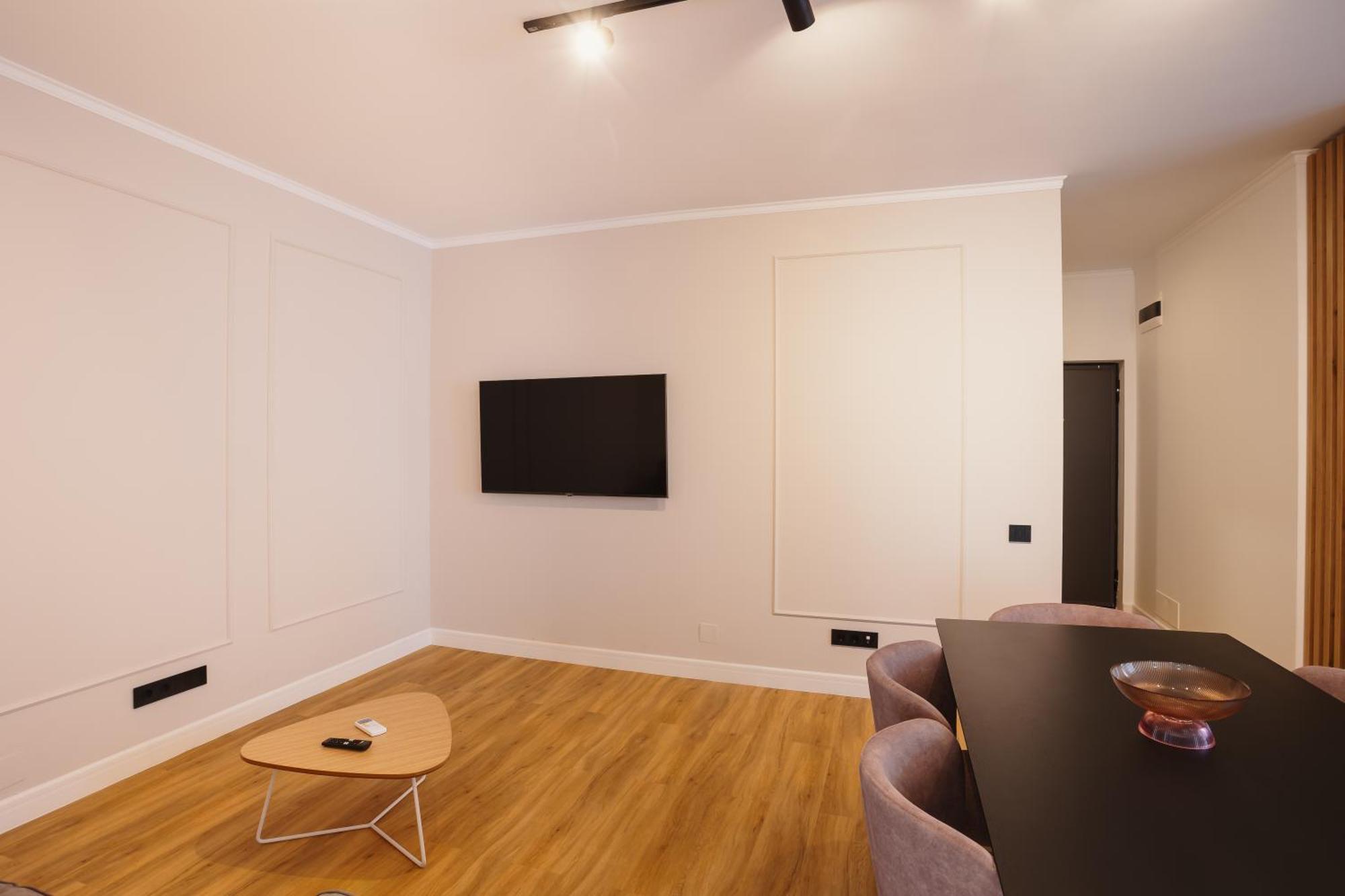Bloom Downtown Suites Cluj Napoca Bagian luar foto